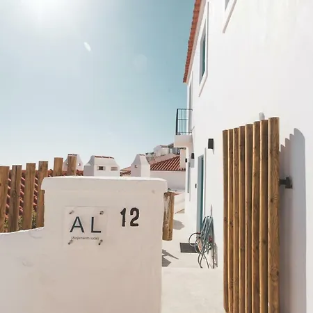 Azenhas Do Mar West Coast Design And Surf * Σίντρα