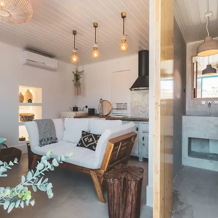 Azenhas Do Mar West Coast Design And Surf *
