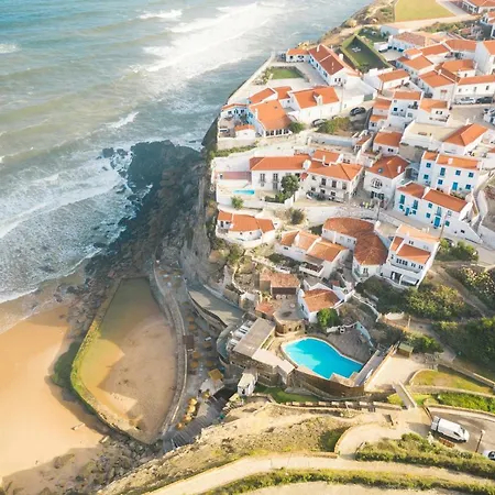 Azenhas Do Mar West Coast Design And Surf Σίντρα