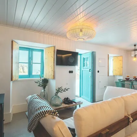 Azenhas Do Mar West Coast Design And Surf Apartmán Sintra